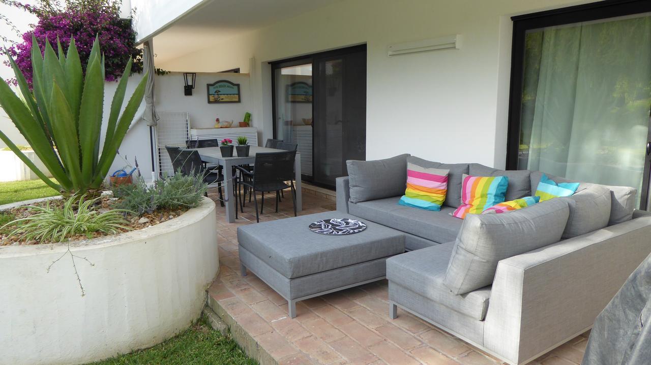 By The Beach Almancil Exterior foto